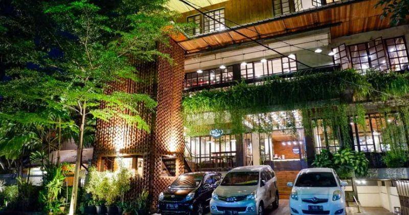 Traveloka.com/Triple Seven Hotel